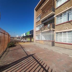 2 Bedroom unit available for-sale in germiston south