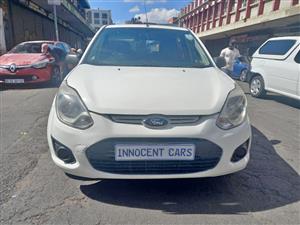 2014 FORD FIGO 1.4 PETROL MANUAL HATCHBACK, WHITE COLOR, MILEAGE 86000KM