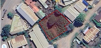 Industrial 2304m² of prime vacant land for sale!
