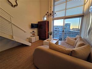 Perfect Loft Living in Trendy Green Point