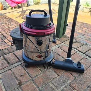 Genesis DuraVac Vacuum cleaner 