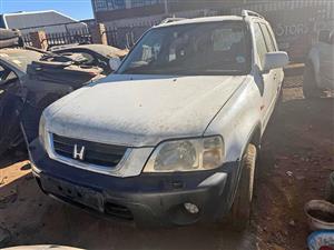 Honda crv automatic for stripping  B20Z1 engine code.