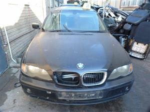 BMW 318i E46 1.8  Manual N42 Black - 2003 SPARESBOYZ STRIPPING FOR SPARES