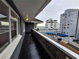 Prime Sea Point Living: Newly Renovated 2-Bedroom Apartment