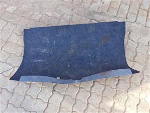 RENAULT CLIO BOOT CARPET FOR SALE.