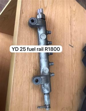 YD 25 fuel rail