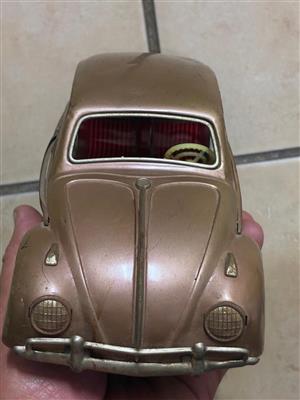 VW Beetle Tin Car 
