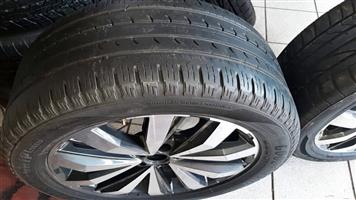 20 inch VW Amarok original mag with used tyre to for spare