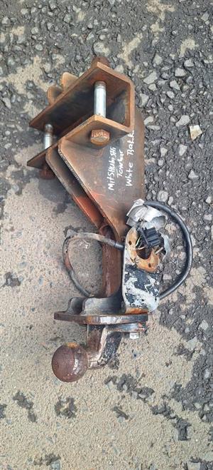 Mutsibushi colt towbar bracket available