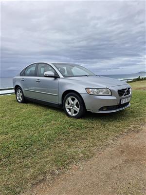 Volvo S40 