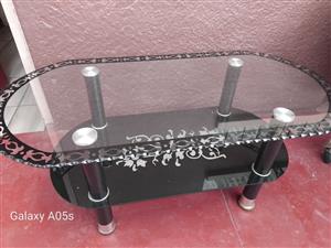 Am selling a coffee table excellent confirmation