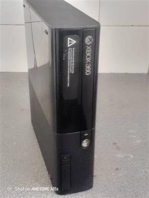 CONSOLE XBOX 360 E