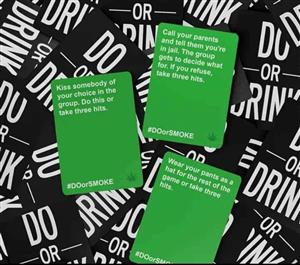 Do or smoke  card game