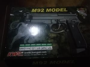 Taurus gas bb gun. New. Two bottles gas and bullets. 