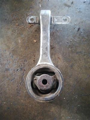 HONDA CIVIC IVTEC VXI ENGINE MOUNTING