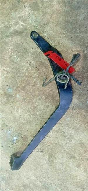 Yamaha PW 80 brake pedal. Meyerton bike scrapyard new and secondhand spares and accessories.