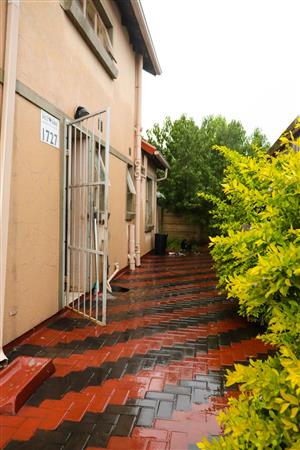 Townhouse For Sale in Andeon