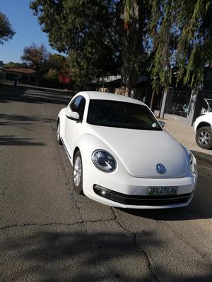 Volkswagen Beetle 1.2 Design (2013) with 179300 km. Excellent condition. 