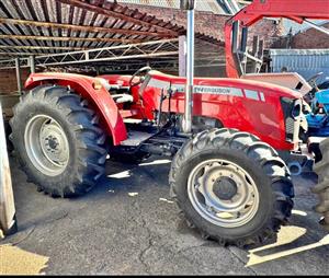 Massey Ferguson 440 Xtra 4x4 