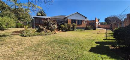 House For Sale in South Crest