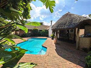 Modern family house for sale in Vaalpark with lots of extras