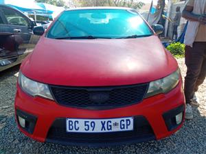 Kia Cerato 2.0 koup
2011model