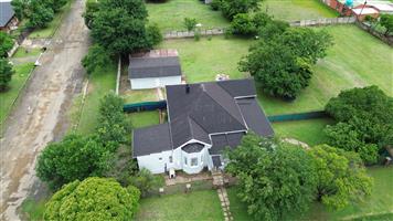 Large stand with this large family home