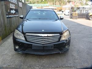 Mercedes C200 W204 2.0 Petrol AT 2719 Black-2009 SPARESBOYZ STRIPPING FOR SPARES