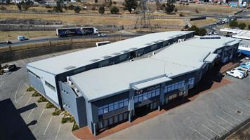 Warehouse to let in Linbro Park