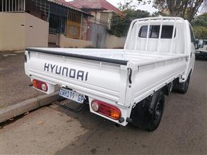 Hyundai H100 2.5 bakkie Diesel 