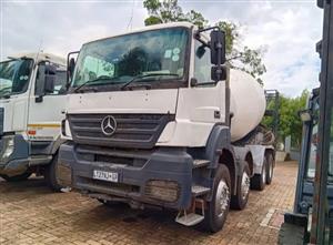 2009 Mercedes Benz Axor 3535 Twinsteer 8m³ Concrete -Mixer Truck  