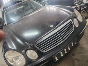 W211 E class E200 m271 engine petrol 