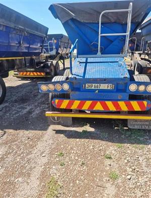 X2 Side Tippers