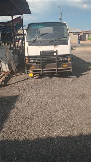 AMC 3.5ton open truck no engine 