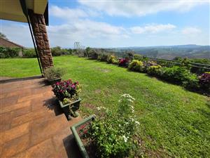 House For Sale in Hillcrest