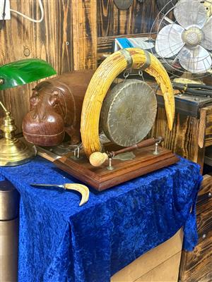 Exstreem rare . Antuqe Dinner Gong