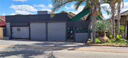 House For Sale in Bendor