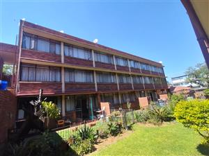 Ideal Starter Home or Investment in a Well-Maintained Complex