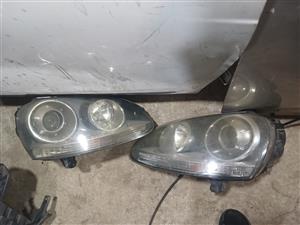 VW GOLF 5 HEADLIGHT XENON BOTH SIDE WITH MODULES 