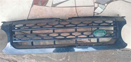 LAND ROVER DISCOVERY 4 MK4 5DR PANEL VAN 09-16 FRONT BUMPER GRILL