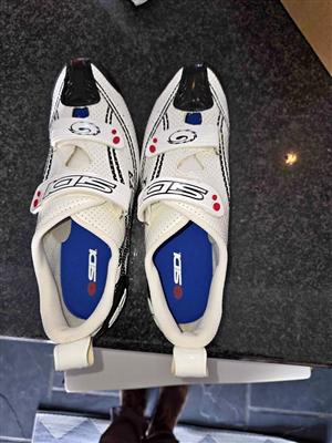 SIDI Triathlon cycling shoes