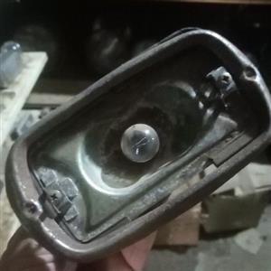 Chevrolet bakkie 1954, front lens holder