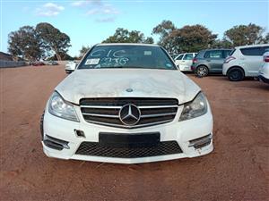 STRIPPING Mercedes C200 CDi Classic W204 AT - 2013
