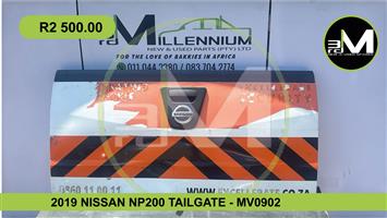 2019 NISSAN NP200 TAILGATE - MV0902
