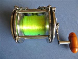 Penn Senator 9/0 reel Brown handle