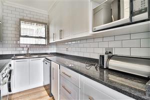 A beautiful luxurious modern townhouse with an exquisite view.