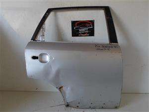 Kia Sorento right rear door 11-15