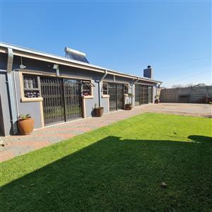 This modern house is situated close to very popular primary & high school in Sasolburg.