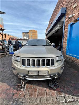 2013 JEEP GRAND CHEROKEE 3.0 CRD WK2 NOW STRIPPING 