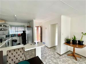 Apartment For Sale in Florida